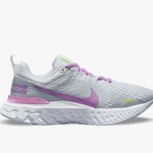 Nike Infinity Run Fly Knit size 6.5